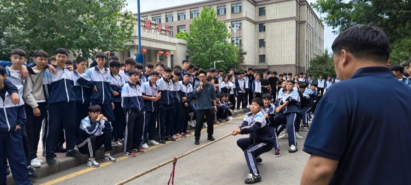 凝心聚力拔风采，团结奋进展担当