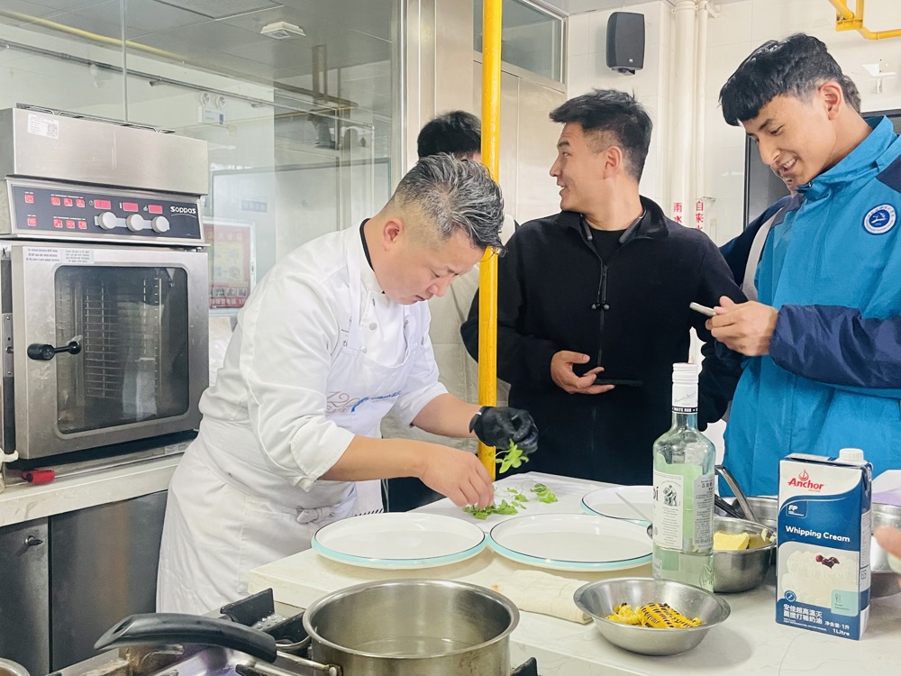 30e2ebc784b0a10d4877afccd8b3b697