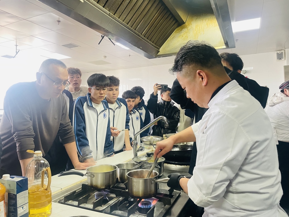 26b48641b264ce78ab2cf46a5ef48bed